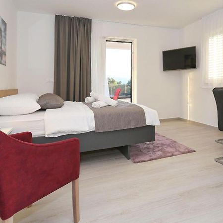 Villa Ankora 2 With Heated Pool 비오그라드나모루 외부 사진