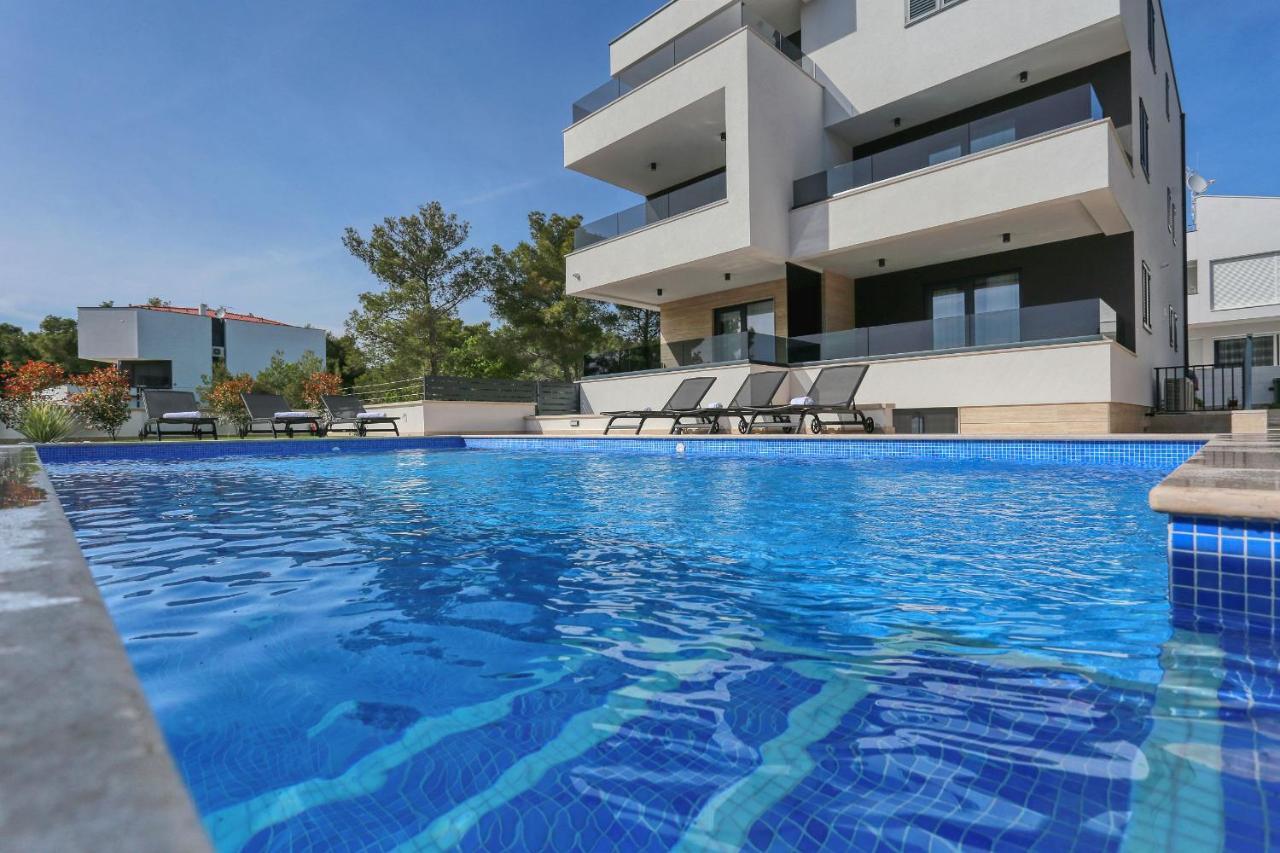 Villa Ankora 2 With Heated Pool 비오그라드나모루 외부 사진