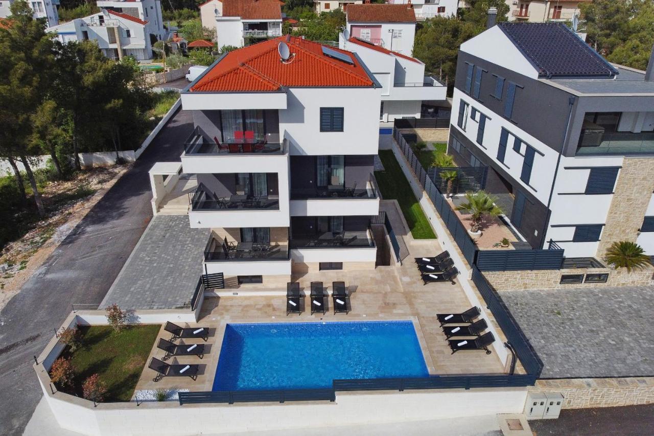 Villa Ankora 2 With Heated Pool 비오그라드나모루 외부 사진
