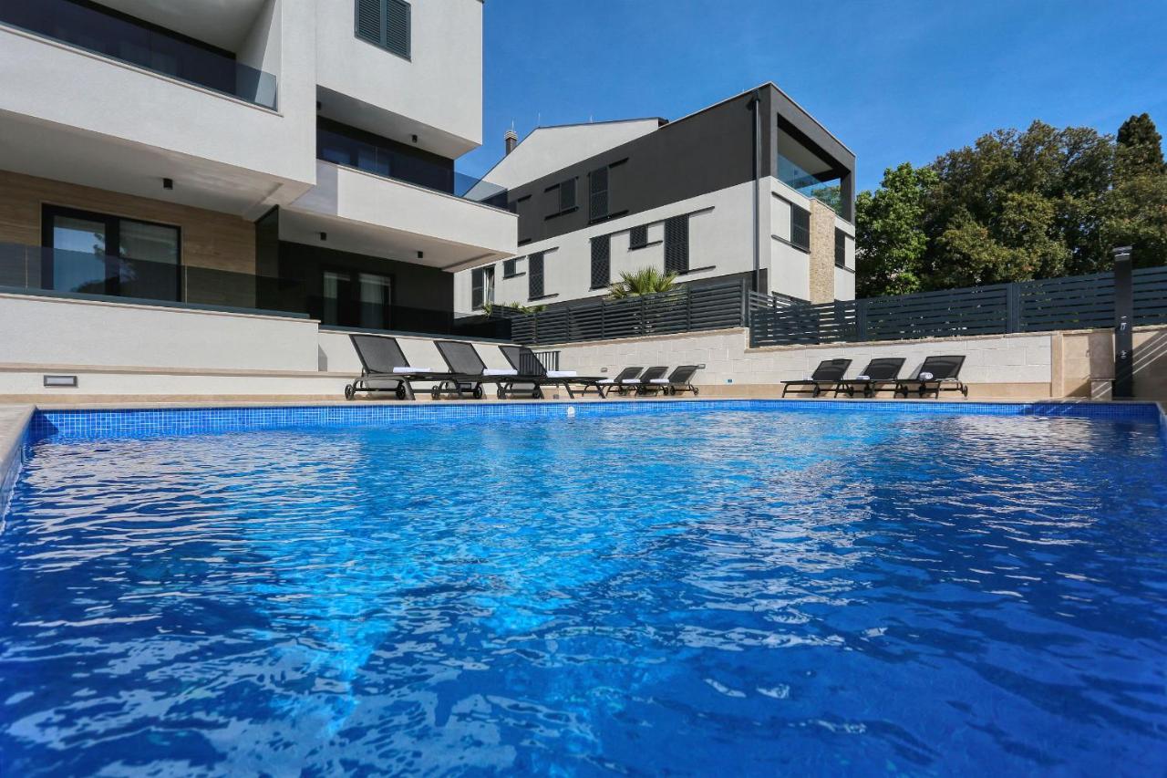 Villa Ankora 2 With Heated Pool 비오그라드나모루 외부 사진